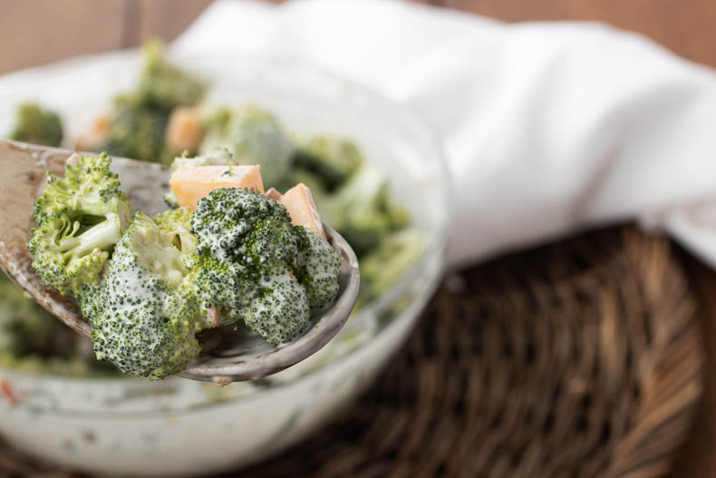 Keto broccoli salad