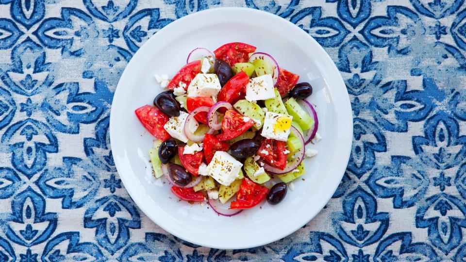 Mediterranean diet reduces women’s cardiovascular disease and death risk by a quarter, finds study
