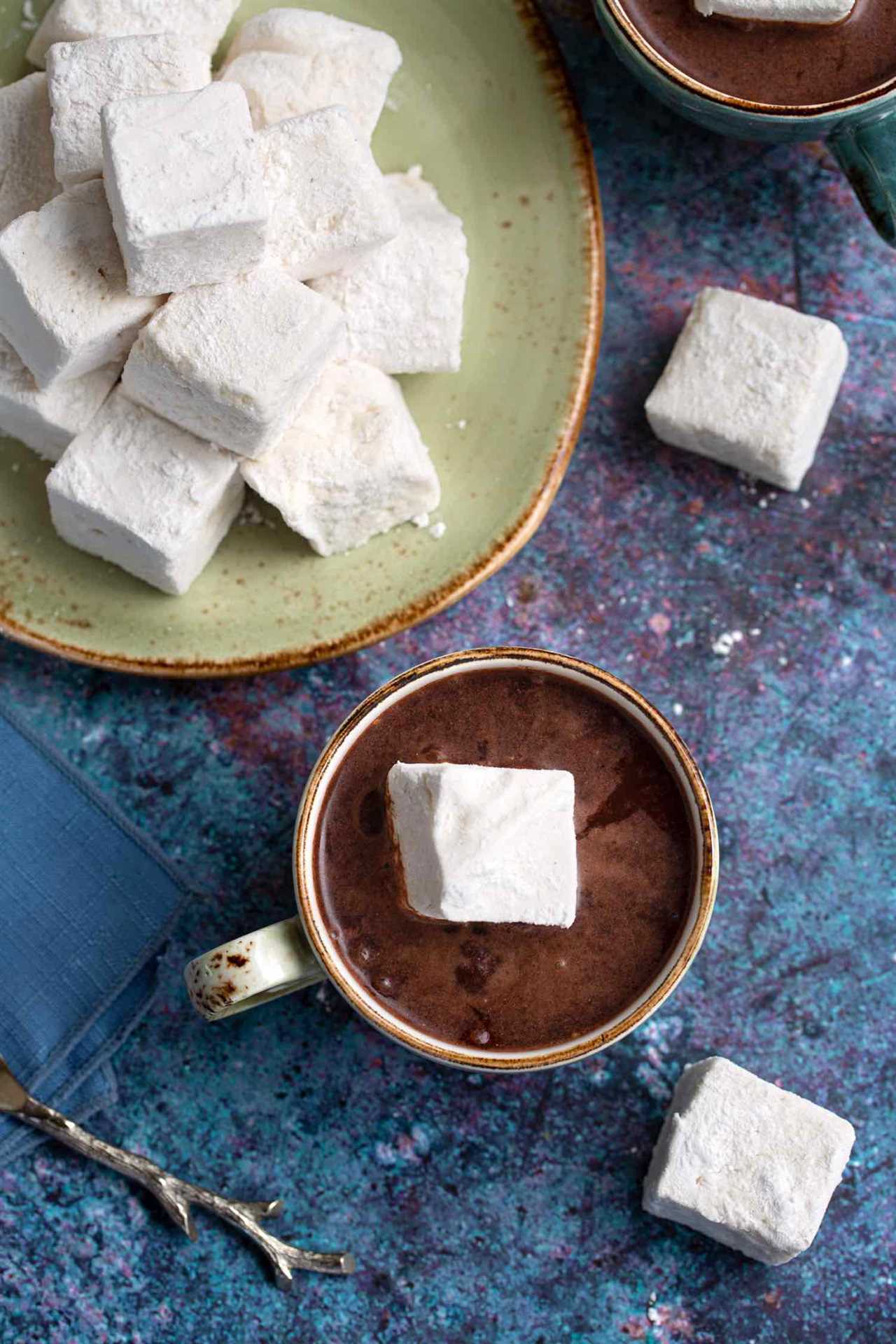 homemade vegan marshmallows without gelatin in dairy free hot cocoa