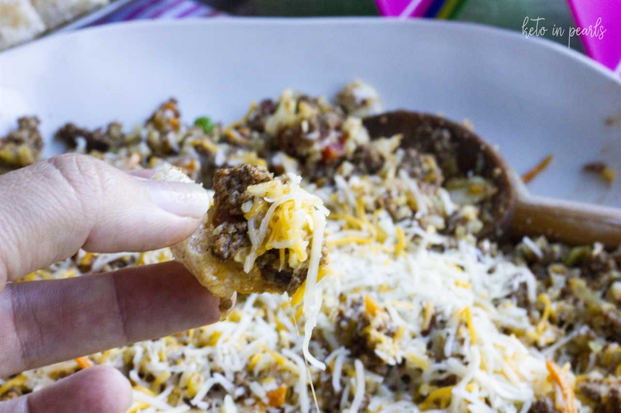 A dairy free keto taco made in one pot! This Keto Taco Salad Skillet meal is ready in under 30 minutes and an easy way to have Taco Tuesday every day! 