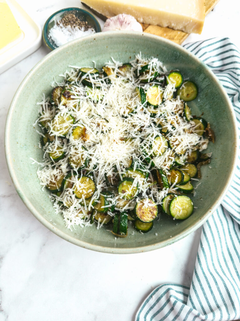 Simple Sauteed Zucchini featured 