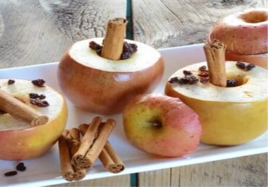 Baked Apples with Cinnamon Sticks