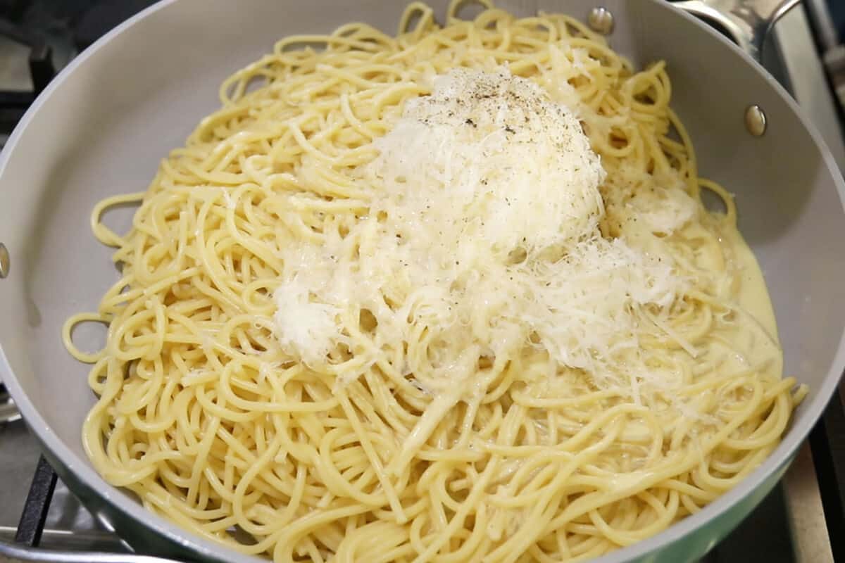 how to make Easy Vegan Carbonara