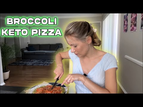 Keto Broccoli Pizza!  I Make A New Vegan Recipe!!