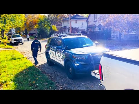 COPS Pulled up on ME then we heard SHOTS FIRED while mowing this Elderly Lady's Overgrown Yard