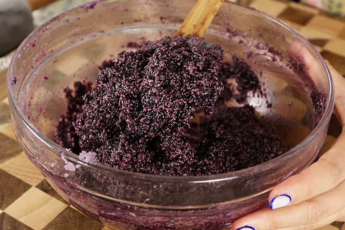 purple filling for ube cinnamon rolls in glass bowl