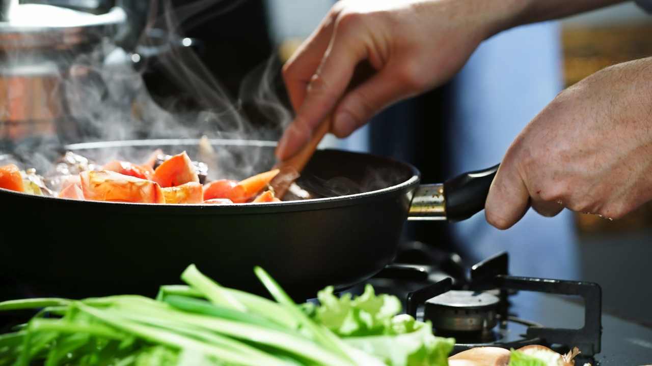 THE EASIEST 20-MINUTE KETO DINNER EVER - One-pot Pesto Chicken Skillet - CHEF MICHAEL