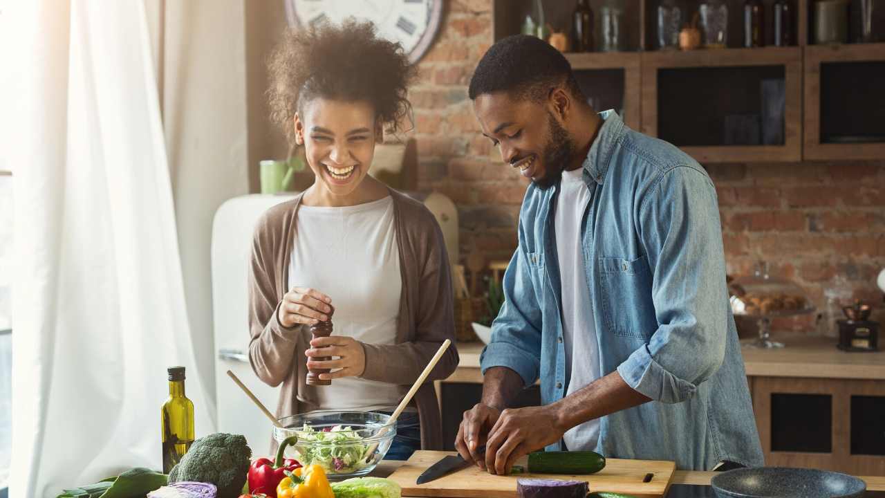 THE EASIEST 20-MINUTE KETO DINNER EVER - One-pot Pesto Chicken Skillet - CHEF MICHAEL