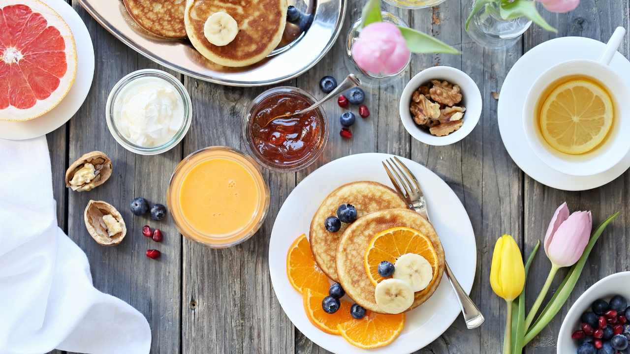 Purple Sweet Potato Pancakes: A Plant-Based Breakfast Treat!