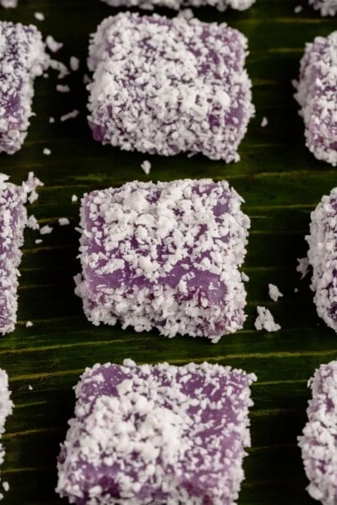 close up photo of ube pichi pichi